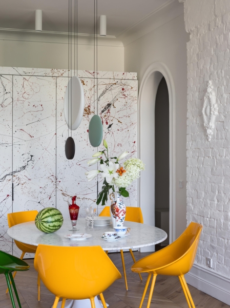 Эклектичная квартира 81 м² в доме 1950-х годов