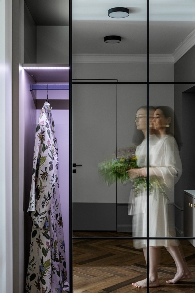 
                                Как оформить визуально шикарный и дорогой интерьер? На примере квартиры 55 кв. м из Минска                            