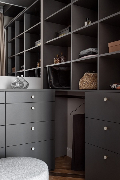 
                                Как оформить визуально шикарный и дорогой интерьер? На примере квартиры 55 кв. м из Минска                            