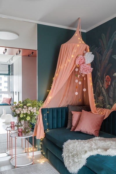 Как преобразить ремонт от застройщика и создать яркий интерьер: квартира в панельке для семьи