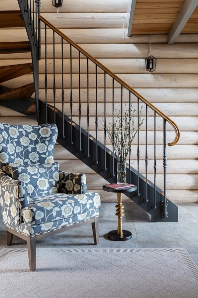 Дом в «Волжском Голливуде»: дерево, камень, романтизм и легкий шик