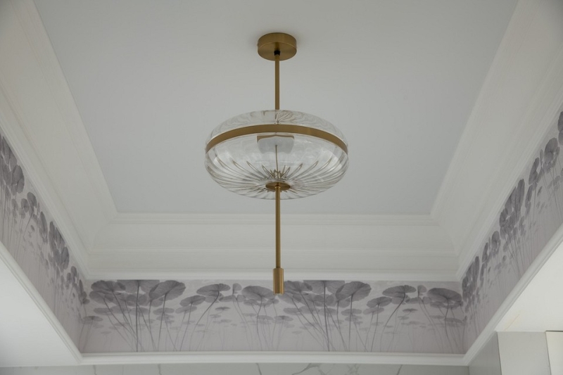 
                                Дух эпохи: советское ар-деко в маленькой квартире в сталинке 1940 года                            