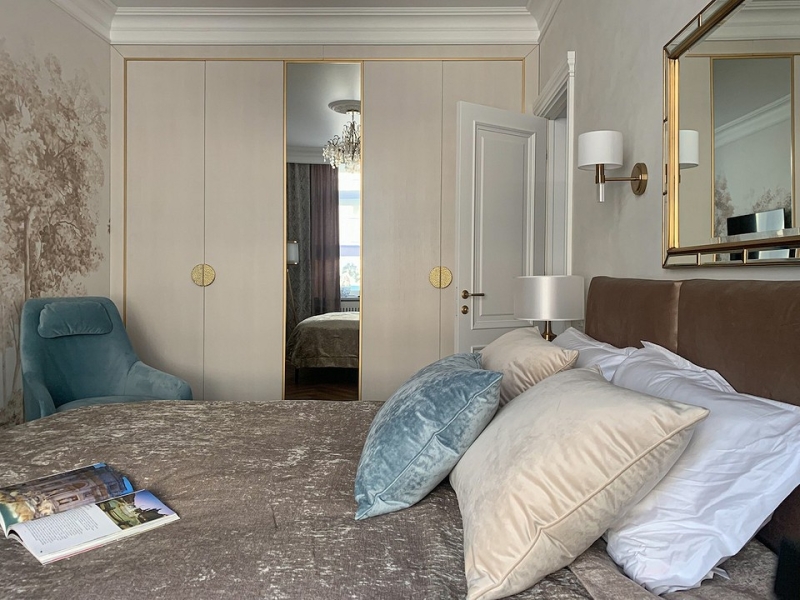 
                                Дух эпохи: советское ар-деко в маленькой квартире в сталинке 1940 года                            