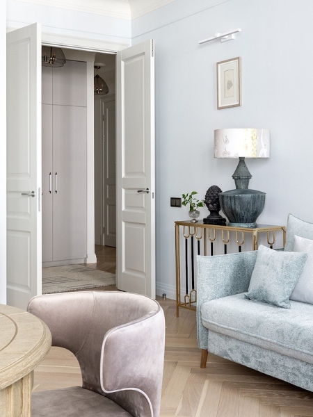 Историческая квартира в новостройке? Это реально! Интерьер-сюрприз для подруги дизайнера