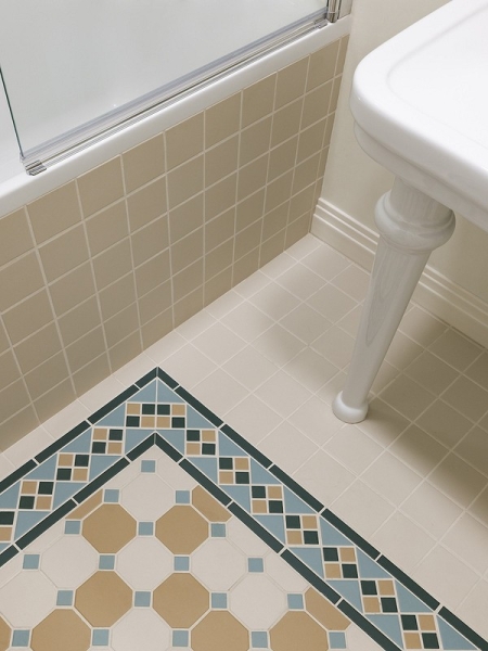 Историческая квартира в новостройке? Это реально! Интерьер-сюрприз для подруги дизайнера