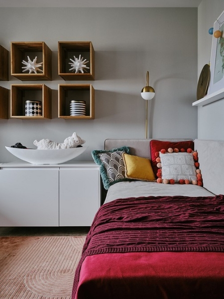 
                                Как доработать готовый ремонт? Вау-пример маленькой двушки в панельке 90-х                            