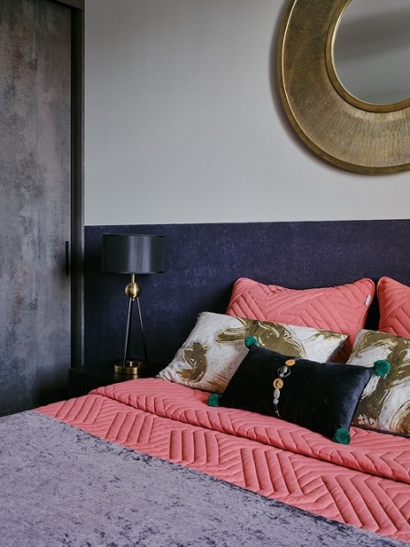 
                                Как доработать готовый ремонт? Вау-пример маленькой двушки в панельке 90-х                            