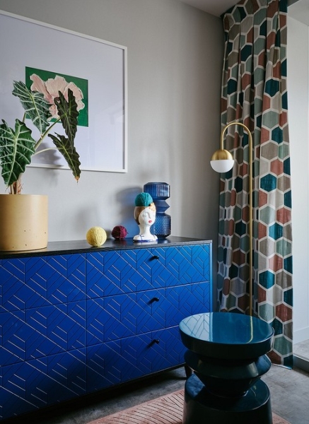 
                                Как доработать готовый ремонт? Вау-пример маленькой двушки в панельке 90-х                            