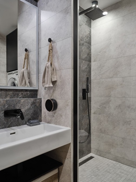 
                                Как доработать готовый ремонт? Вау-пример маленькой двушки в панельке 90-х                            