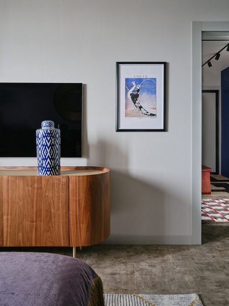 
                                Как доработать готовый ремонт? Вау-пример маленькой двушки в панельке 90-х                            