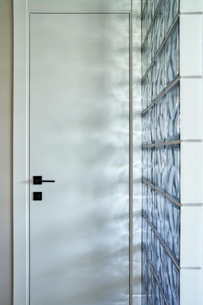 
                                Классное до и после! Из ремонта 2000-х — в стильный интерьер. Квартира 54 кв. м                            