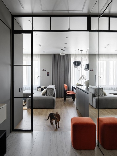 Кухня и кабинет в шкафу, двери для кота и много других классных идей! Квартира 66 кв. м для семьи