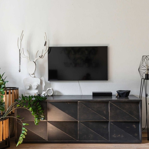 
                                Шкаф под телевизор в зал: тренды, виды, советы по выбору и 78 фото разных моделей                            