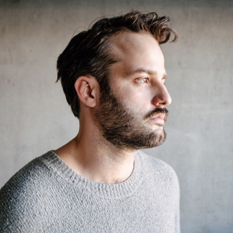 Уместить все на 33 м²: модный интерьер от buro5