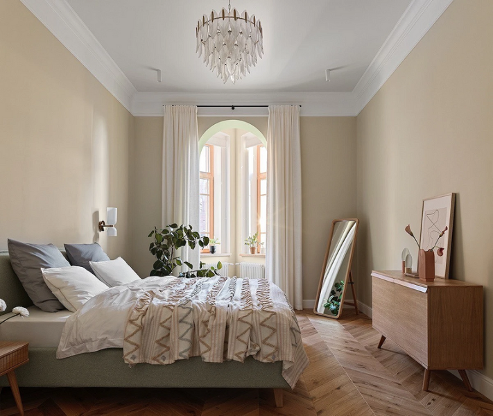 Зеркало в спальне: за и против, разновидности, варианты размещения (73 фото)