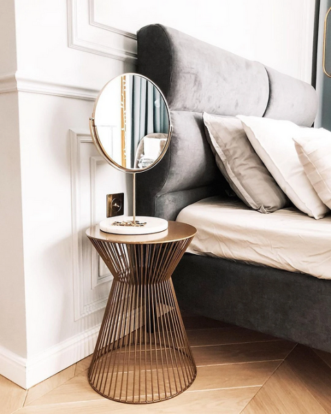 Зеркало в спальне: за и против, разновидности, варианты размещения (73 фото)