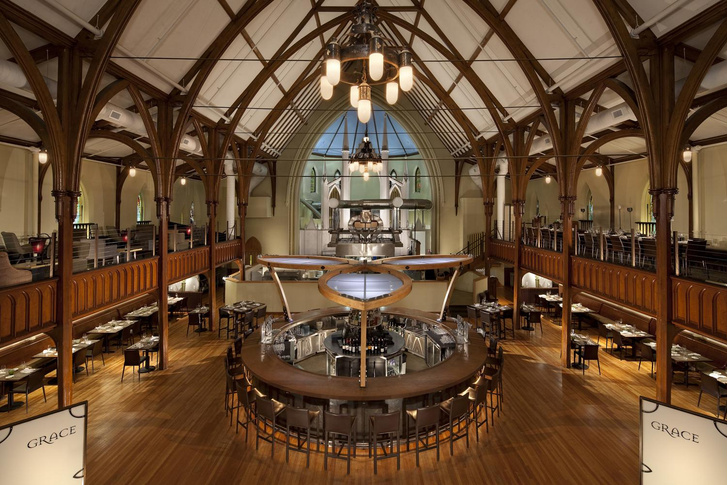 10 роскошных ресторанов в бывших церквях