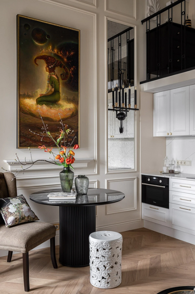 6 маленьких квартир, которые спас антресольный этаж