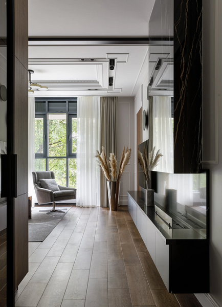 
                                Дизайн гостиной-2024: 9 главных трендов и 92 фото модных интерьеров                            