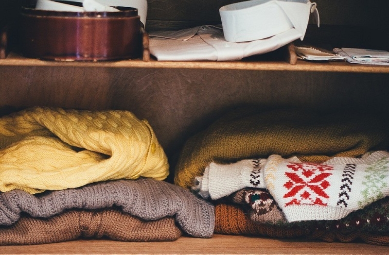 
                                Достаем с антресолей: 7 правил ухода за теплыми вещами, которые продлят срок их службы                            