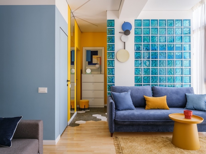 Это выглядит потрясающе! 6 ярких цветов для прихожей, которые выбрали дизайнеры