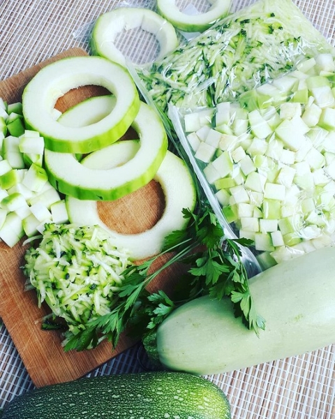 
                                Хранение кабачков: 5 мест, где они долежат до весны                            