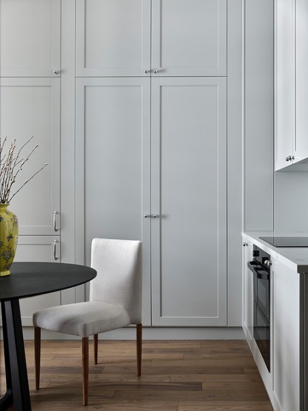 Интерьер с «секретом»: квартира 48 кв. м в стиле современной классики вне времени