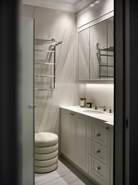 Интерьер с «секретом»: квартира 48 кв. м в стиле современной классики вне времени