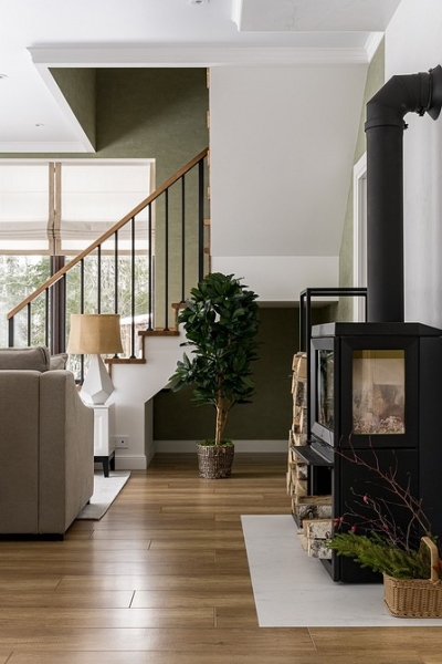 
                                Как создать уютный и гостеприимный интерьер? Дача 121 кв. м в Пермском крае                            