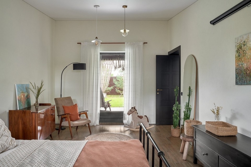 Как в современной деревне! Гостевой дом 66 кв. м с баней, где заказчиком выступила дизайнер