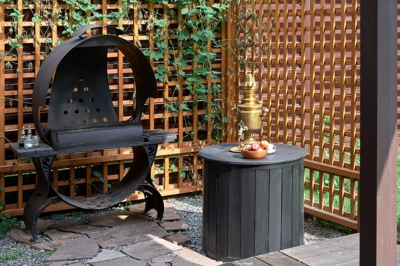 Как в современной деревне! Гостевой дом 66 кв. м с баней, где заказчиком выступила дизайнер