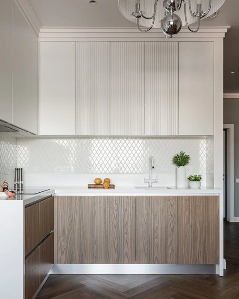 Коричневый в интерьере: варианты применения и 10 лучших цветов-компаньонов (137 фото)