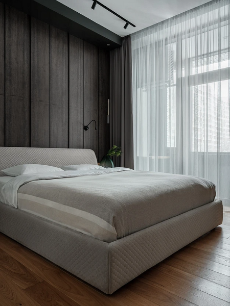 Коричневый в интерьере: варианты применения и 10 лучших цветов-компаньонов (137 фото)