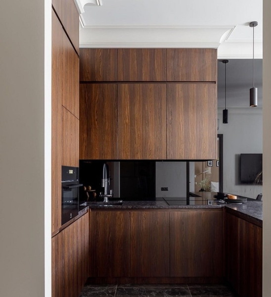 Коричневый в интерьере: варианты применения и 10 лучших цветов-компаньонов (137 фото)