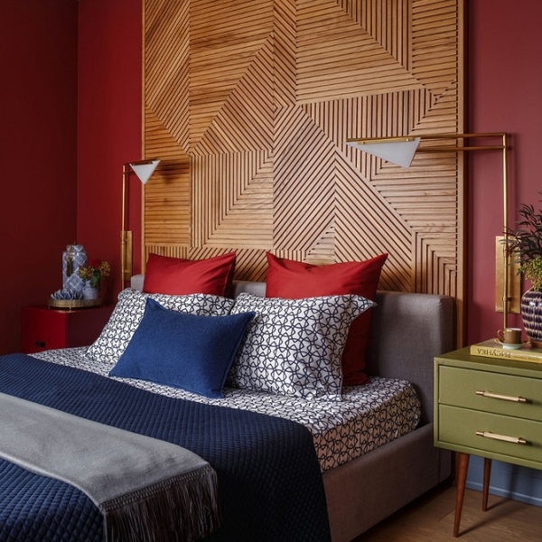 Коричневый в интерьере: варианты применения и 10 лучших цветов-компаньонов (137 фото)