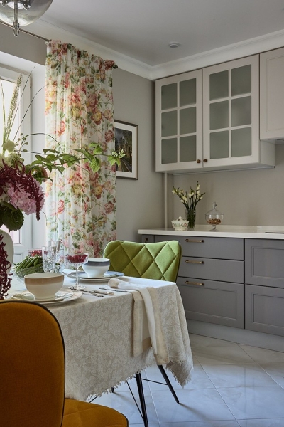 
                                Никакого минимализма! Уютная квартира 61 кв. м с красивой отделкой                            