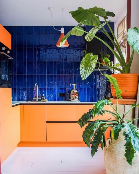 Оранжевый цвет в интерьере: как применять и с чем сочетать (133 фото)