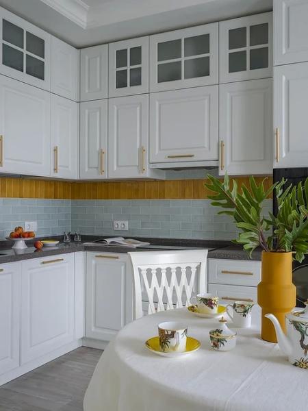 Стол для маленькой кухни: размеры, советы по выбору и 86 вдохновляющих фото