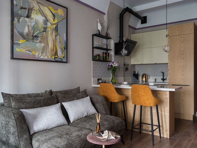 Такого вы еще не видели! Узкая студия 31 кв. м в здании склада типографии «Красная звезда»