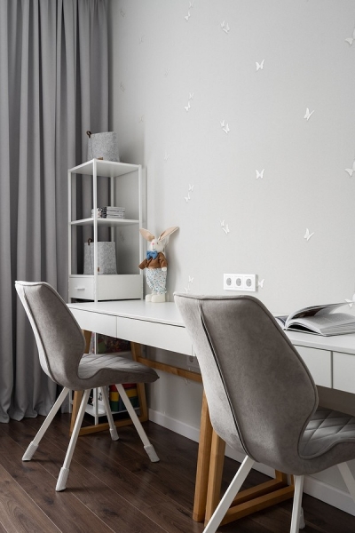 
                                Трешка на пятерых: удобная перепланировка и комфортный интерьер квартиры 74 кв. м                            