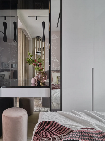 
                                Туалетный столик с зеркалом: какой выбрать и где поставить (80 фото)                            