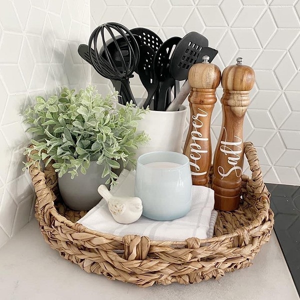 
                                Чем заменить рейлинг на кухне? 10 идей, которые не приходили вам в голову                            