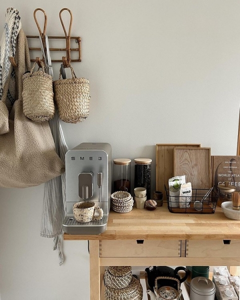 
                                Чем заменить рейлинг на кухне? 10 идей, которые не приходили вам в голову                            