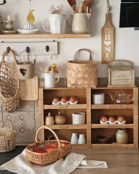 
                                Чем заменить рейлинг на кухне? 10 идей, которые не приходили вам в голову                            