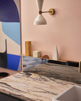 Цветная квартира с винтажной мебелью в Мельбурне