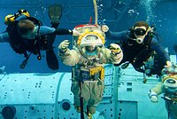 Джефф Безос начал скупать дома в «бункере для миллиардеров»