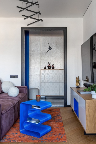 Это восторг! Обычная двушка 54 кв. м, из которой выжали максимум. Большая ванная и яркий интерьер