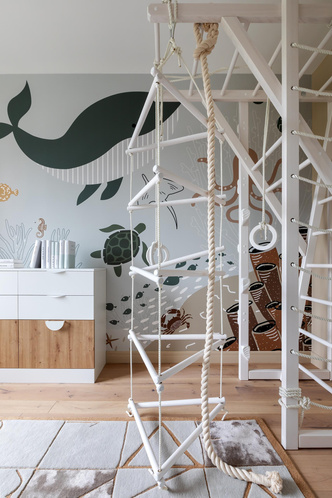 Функциональная квартира 96 м² для пары с двумя детьми и котом