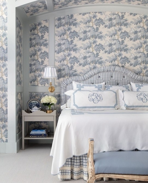 Голубая спальня: идеи оформления, подходящие стили и 110 фото