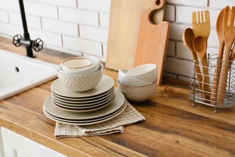 Им там не место! 8 вещей, которые захламляют кухню у всех